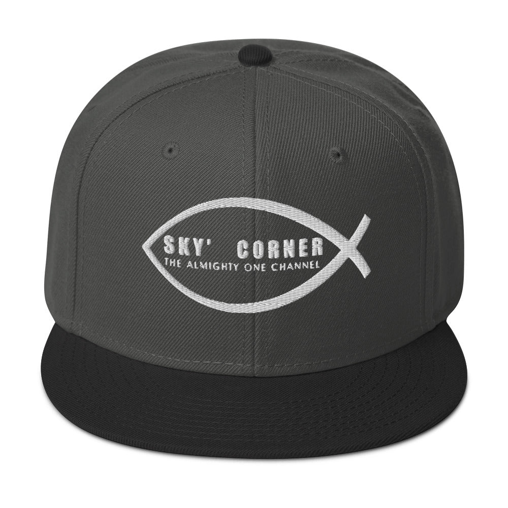 SKY'S CORNER Snapback Hat