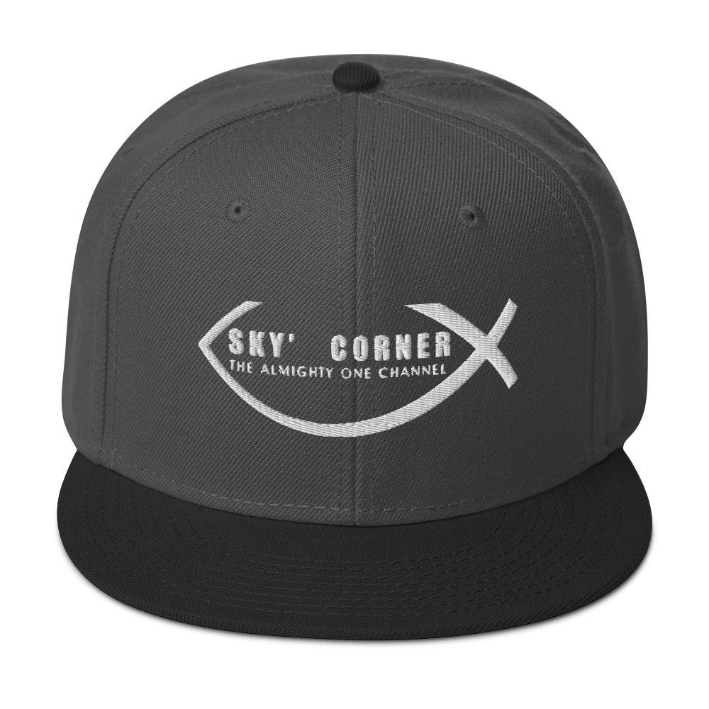 SKY'S CORNER Snapback Hat