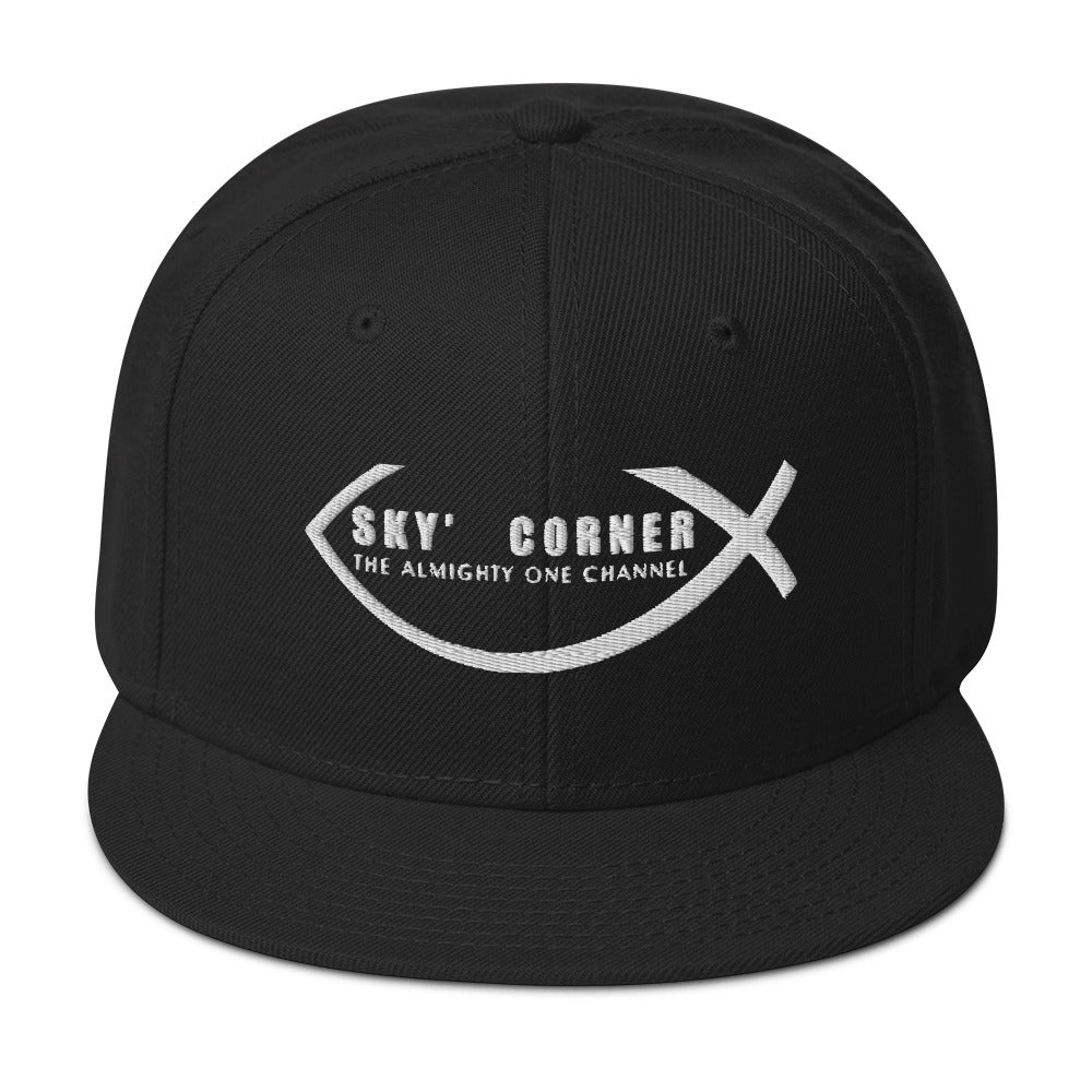 SKY'S CORNER Snapback Hat