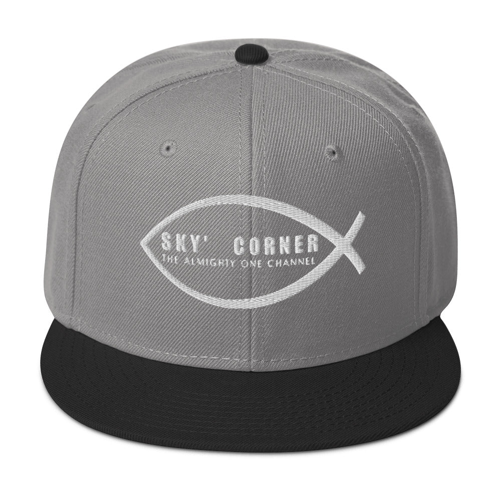 SKY'S CORNER Snapback Hat