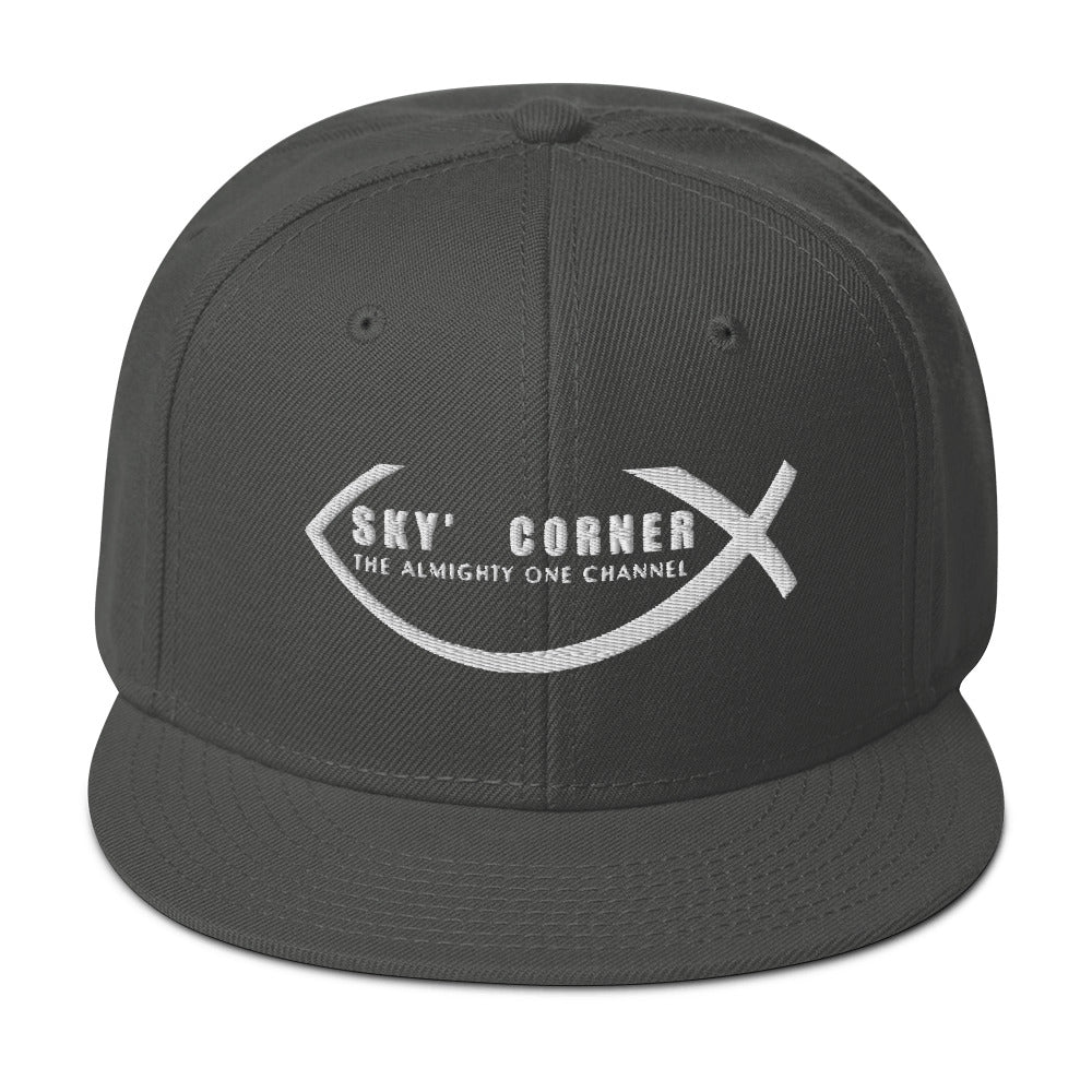 SKY'S CORNER Snapback Hat