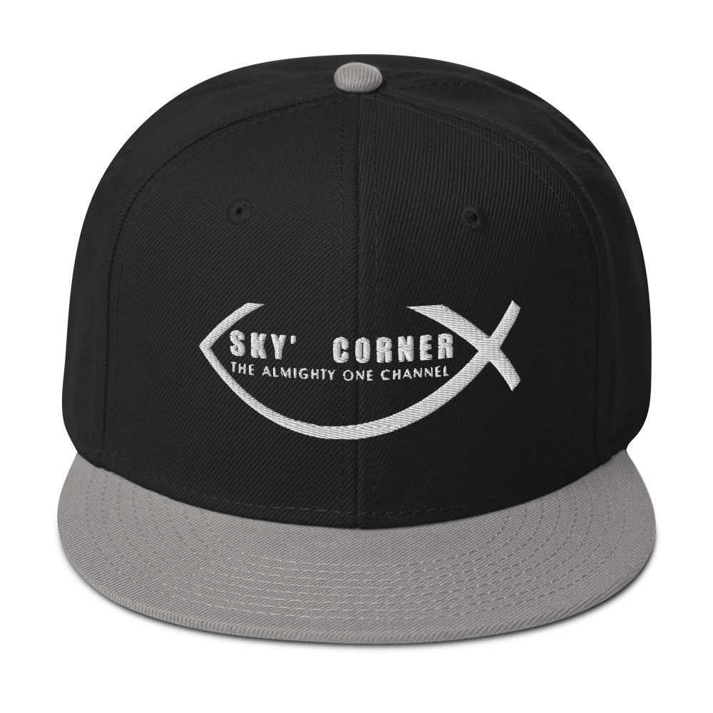 SKY'S CORNER Snapback Hat