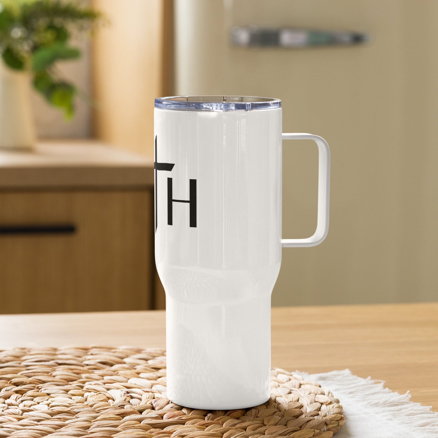 FAITH Travel mug with a handle