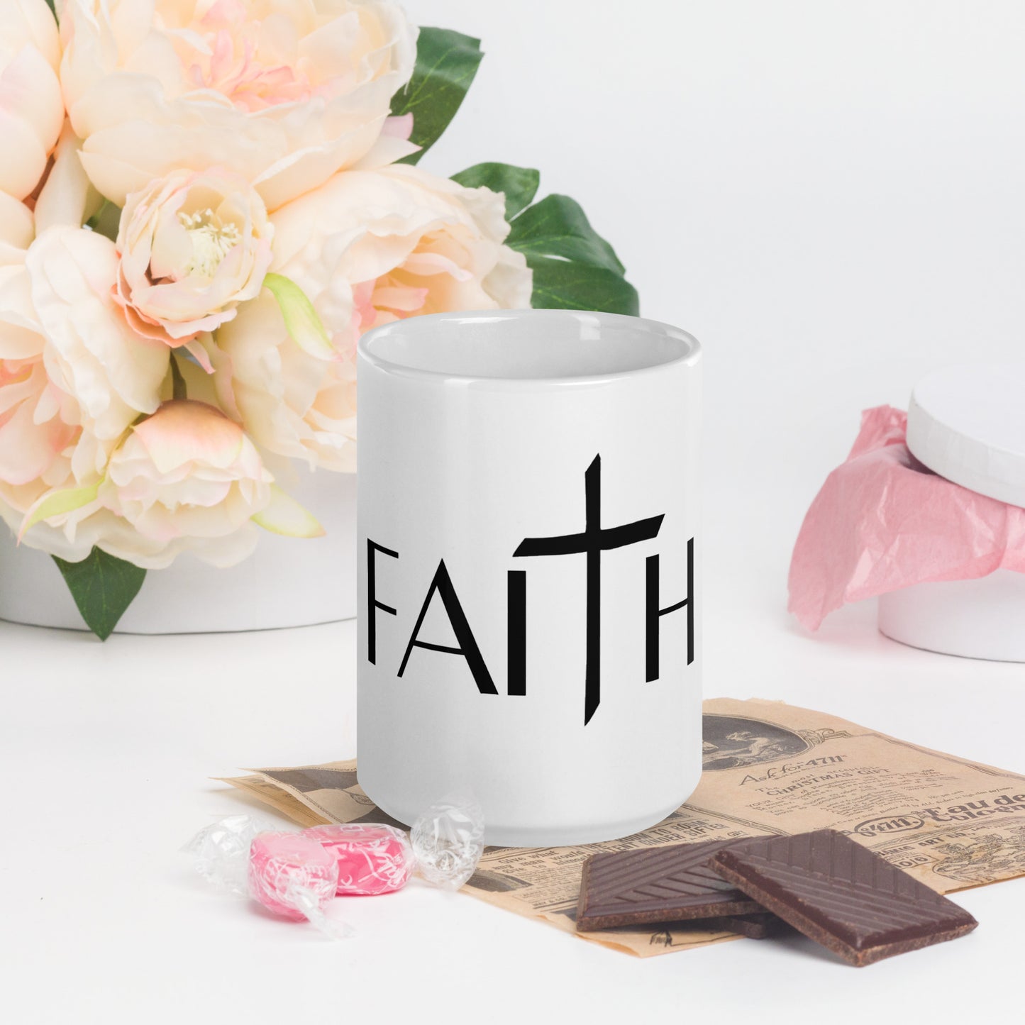 FAITH White glossy mug